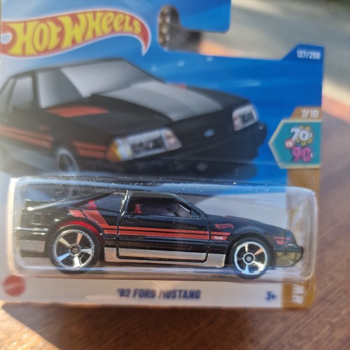 Hot wheels ford - hot, 92