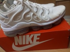 scarpe nike uomo 45 Bianche Originali Usate Poche Volte.