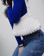 Borsa donna a uncinetto con manico