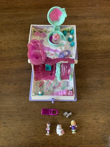 Polly pocket sparkle snowland - polly,