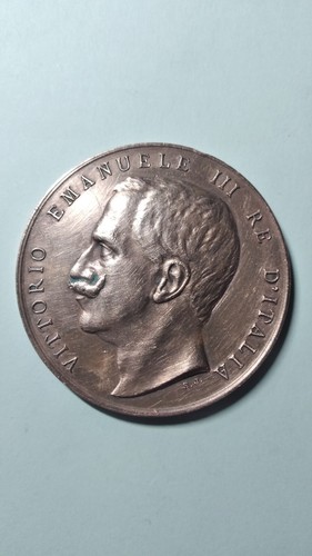 Medaglia vittorio emanuele ill - vittorio,