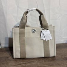 New Lululemon Two-Tone Canvas