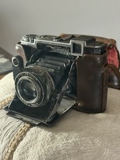 Antica macchina fotografica