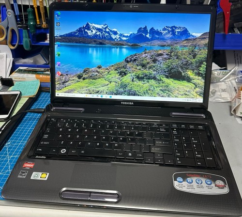 Toshiba satellite l675d s7052 - satellite,