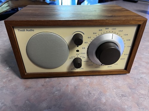 Tivoli audio model one - audio, am/fm