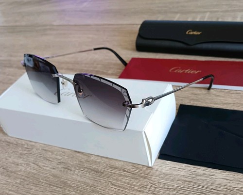 New cartier vintage - new, rimless