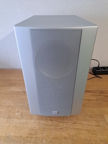 Canton 102 subwoofer - cd,