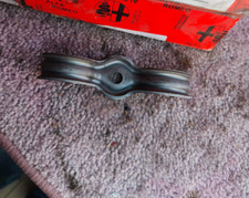 1x ORIGINALE 60675716 STAFFA INFERIORE MARMITTA SCARICO ALFA 147 156 166 GT