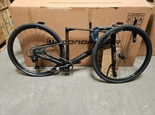 Bicicletta elettrica Gravel /