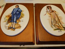 Coppia di appendiabiti da