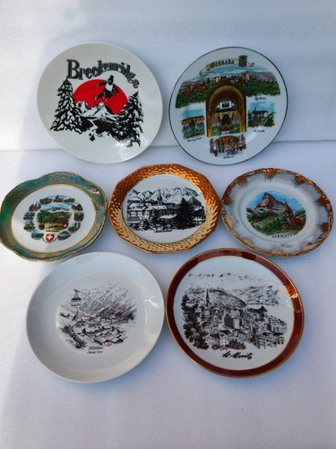Vintage souvenir wall plates - souvenir,