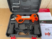 Forbice da potatura a batteria Aima XP 32 cesoia elettrica forbici per vigneto