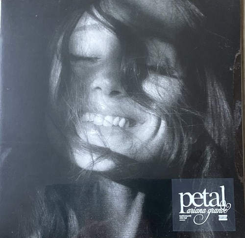 Ariana grande petal lp vinyl - -,