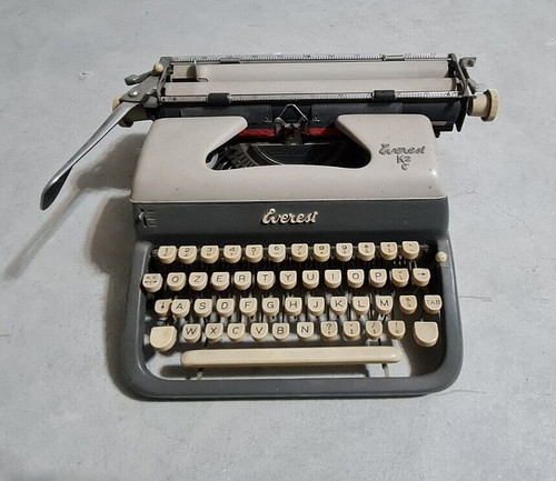 Macchina scrivere olivetti - scrivere,