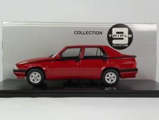 Triple Alfa Romeo 75 red 1991