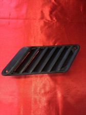 griglia presa d’aria destra