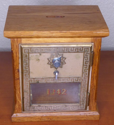 Cassetta postale antica