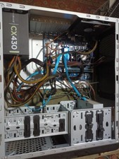 STOCK LOTTO SCHEDA MADRE GIGABYTE GA-880GM-D2H + CPU AMD + CORSAIR CX430 + SSD