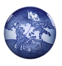 Piatto della serie Piccoli in Cerca di Avventure  2000 Royal Copenhagen