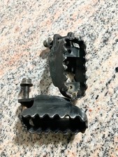Pedane poggiapiedi Aprilia SX