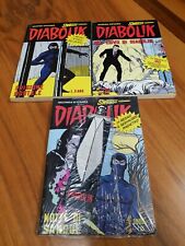 3 Diabolik Swiss con gadgets pugnale sigillato tatuaggi e francobolli