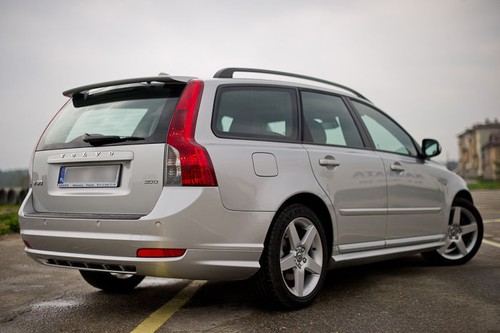 Volvo v50 dopo - volvo, lifting