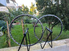 SET RUOTE SHIMANO WH-RS80 RS80