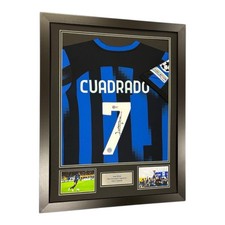 Maglia firmata Juan Cuadrado