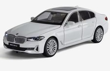Modellino BMW 530 Scala 1:24