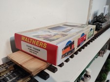 Walthers (HO) Crane Tender