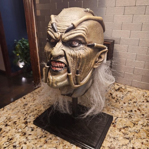 Jeepers creepers testa - testa, a