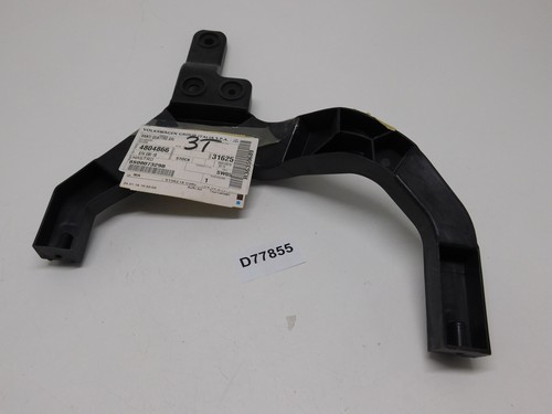 Left rear bumper - rear, bracket