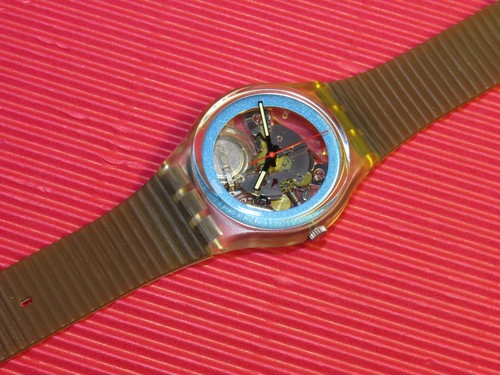 Refurbished swatch disque - /,