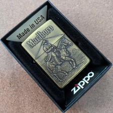 Zippo Marlboro accendino corazza cowboy ottone dorato
