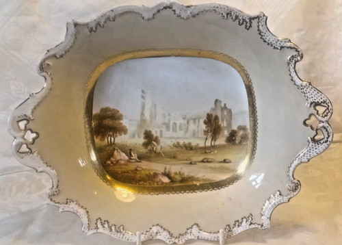 Antique oval fancy edge - fancy,