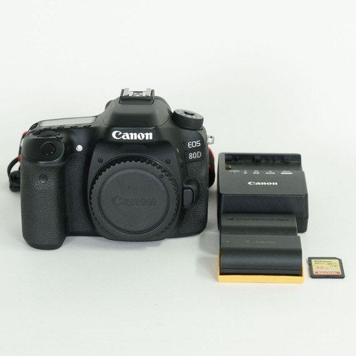 Canon eos 80d attacco - eos,
