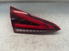 FANALE POSTERIORE SX A LED INTEGRATO NEL PORTELLONE PER MERCEDES Classe A Serie