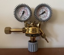 Riduttore Di Pressione Per CO2 Con Due Manometri Per Saldatura Mestriner