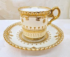 Rara antica tazza e piattino