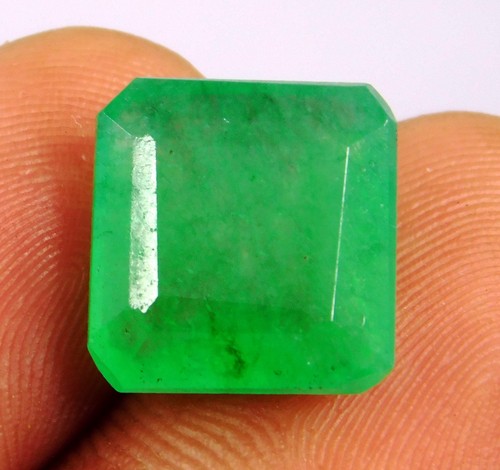 Smeraldo verde colombiano