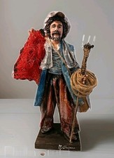 Pescatore  In cartapesta