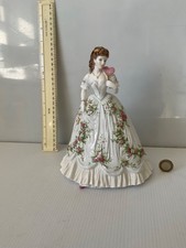 RARA BAMBOLA VINTAGE ROYAL WORCESTER LADY STATUINA REGINA DI CUORI EDIZIONE LIMITATA