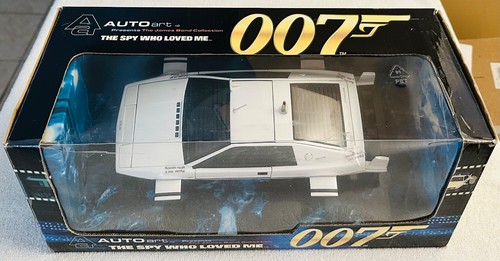 Lotus esprit submarine james - esprit,