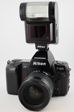 NIKON F801 BODY + AF 28-80 F3.5-5.6D + FLASH SB-20