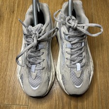 Yeezy Boost 700 V2 Static