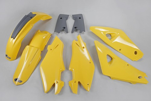 Kit carene plastic kit adatto