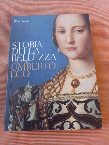 Storia della bellezza - ,
