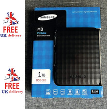Samsung M3 1 TB USB 3.0 disco rigido portatile in scatola nera