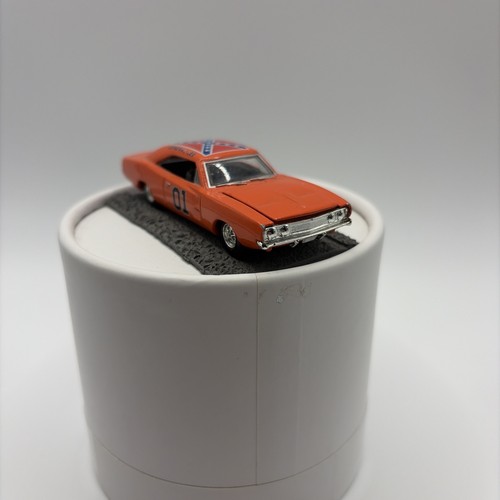 Racing champions general - racing, 1/64