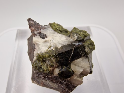 Cristallo vesuvianite dalla - vesuvianite,